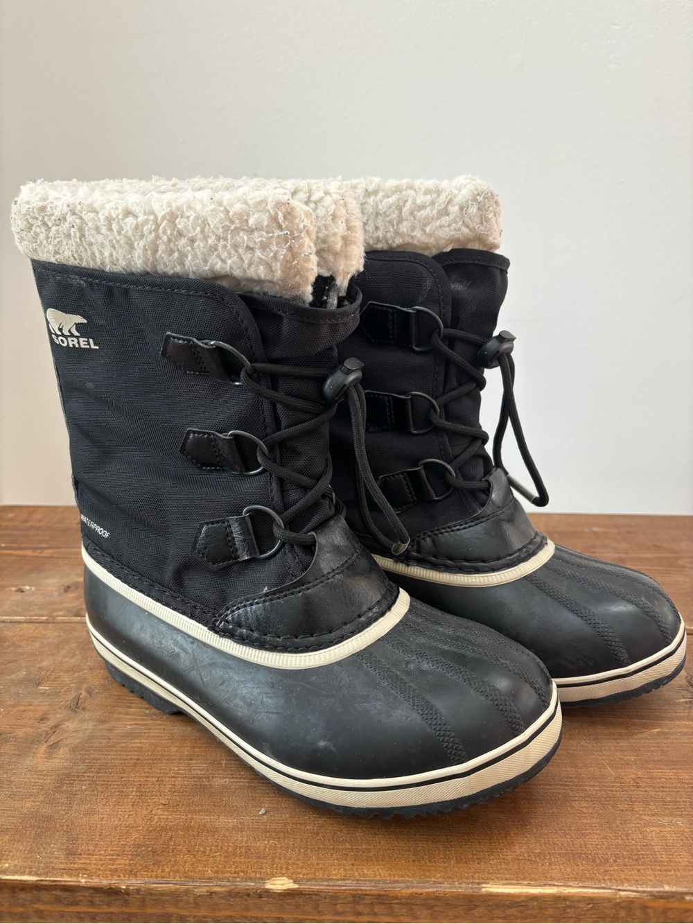 Youth Sorel Yoot Pac Nylon Winter Snow Boots Black Boys Size 5